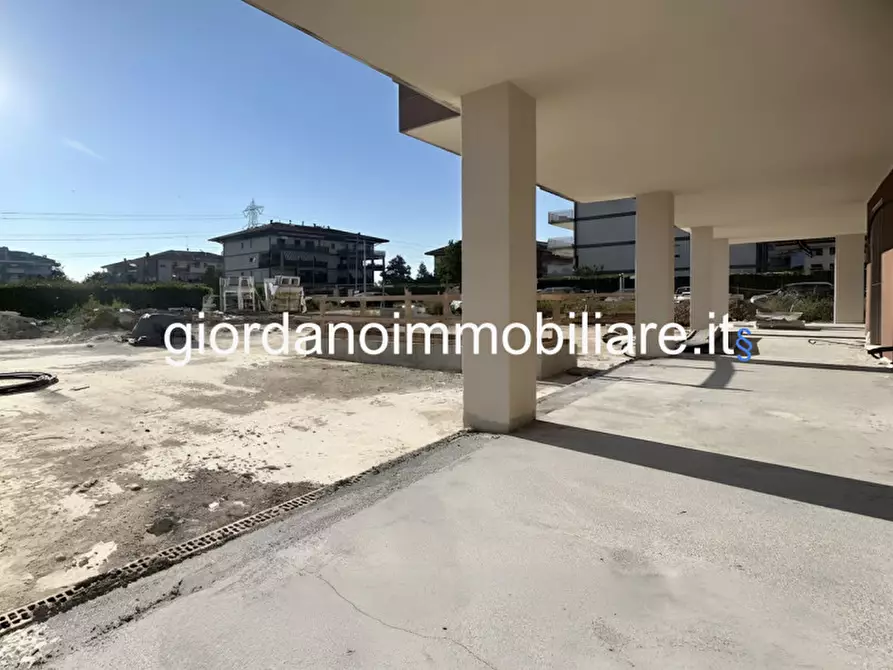 Immagine 4 di Appartamento in vendita  in Via Aquileia a Rho