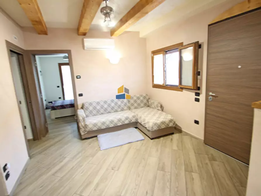 Immagine 3 di Casa indipendente in vendita  in Via Cadore a Noale