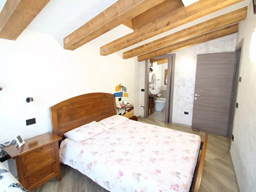 Immagine 7 di Casa indipendente in vendita  in Via Cadore a Noale