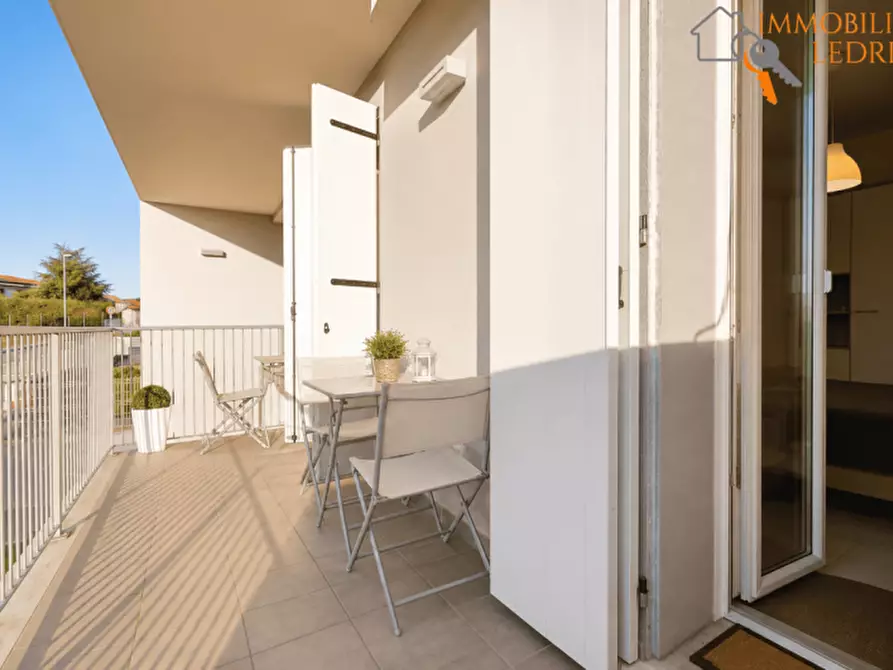 Immagine 8 di Villa in vendita  in Via Raimondo Vianello a Peschiera Del Garda