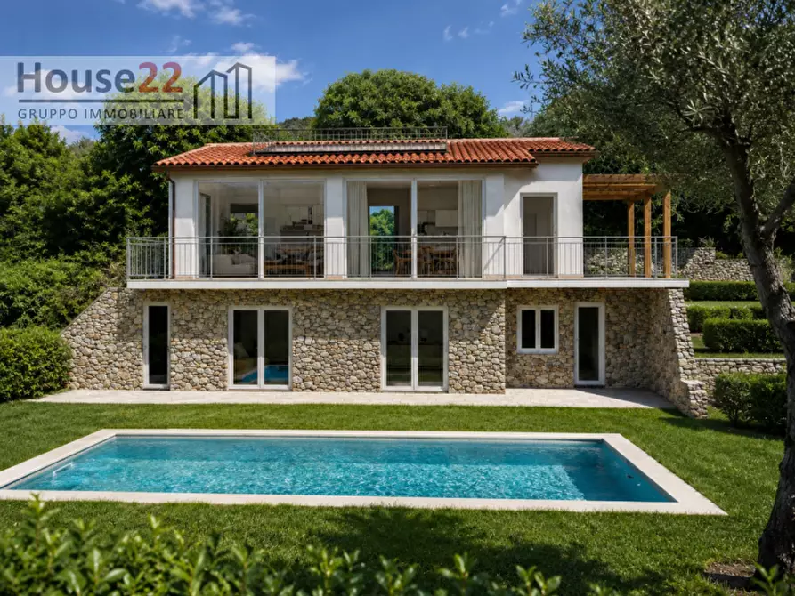 Immagine 1 di Villa in vendita  a Capoliveri