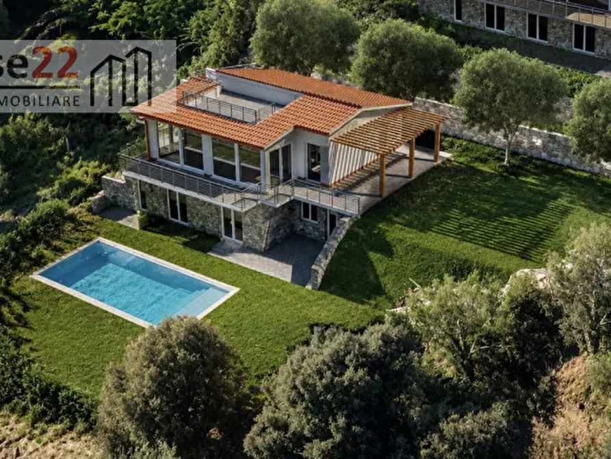 Immagine 2 di Villa in vendita  a Capoliveri