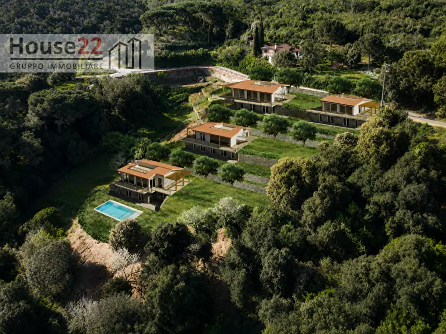 Immagine 4 di Villa in vendita  a Capoliveri
