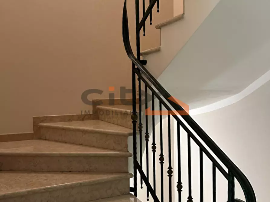 Immagine 15 di Appartamento in vendita  a Bassano Del Grappa