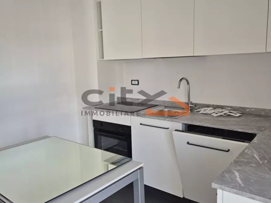 Immagine 5 di Appartamento in affitto  a Bassano Del Grappa