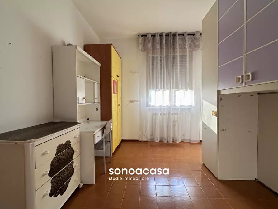 Immagine 22 di Appartamento in vendita  in Via Bacchiocchi, 15 a San Costanzo