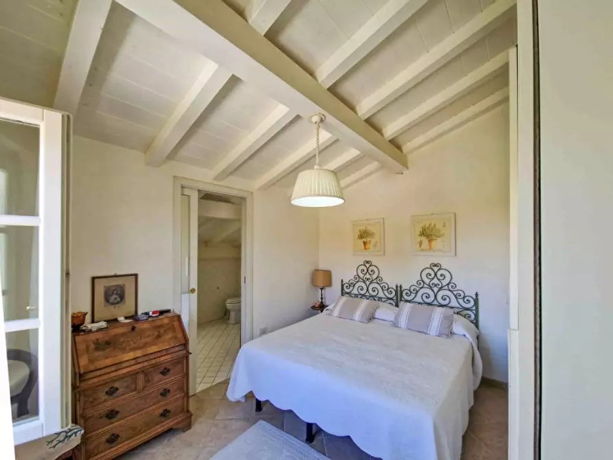 Immagine 6 di Casa indipendente in vendita  in Via Carducci, 37 a Forte Dei Marmi