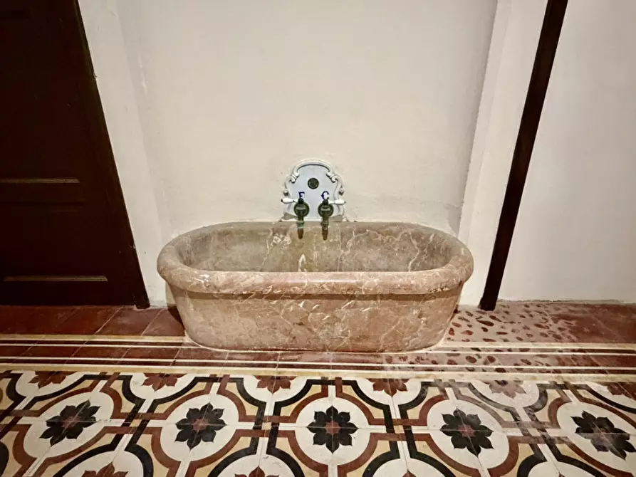 Immagine 28 di Villa in vendita  a Santa Giuletta