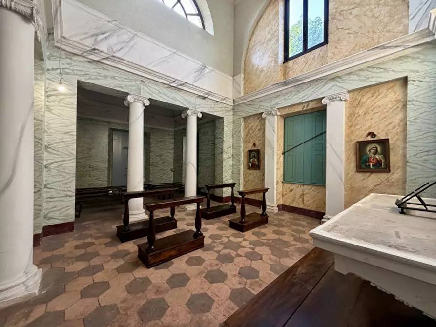 Immagine 35 di Villa in vendita  a Santa Giuletta