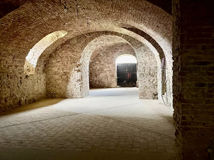Immagine 37 di Villa in vendita  a Santa Giuletta