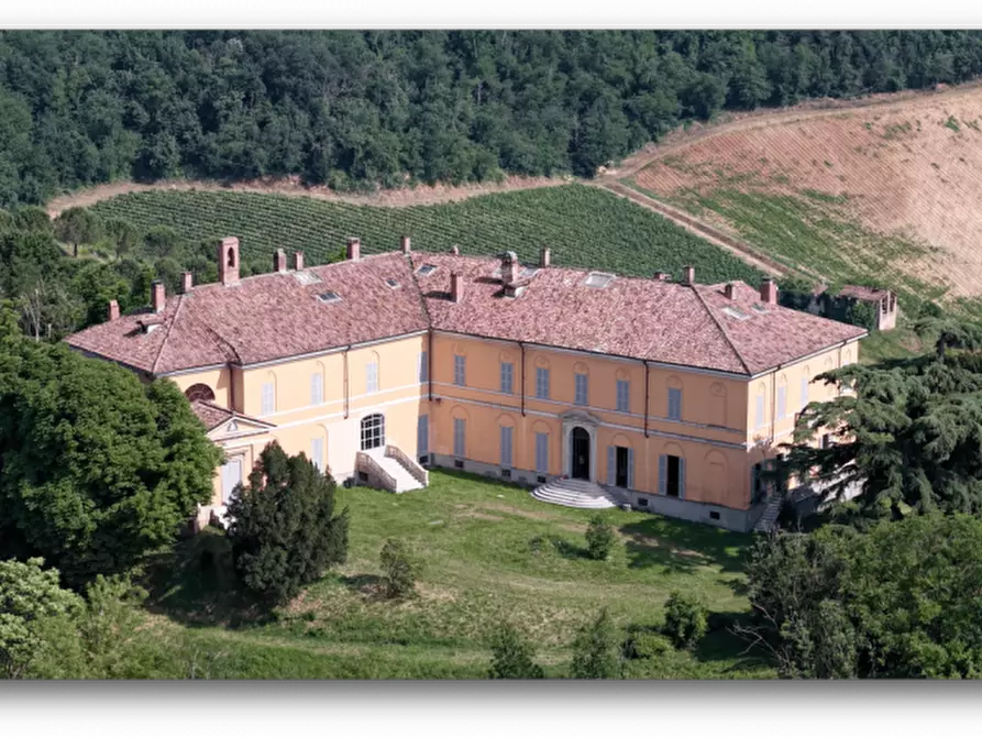 Immagine 54 di Villa in vendita  a Santa Giuletta