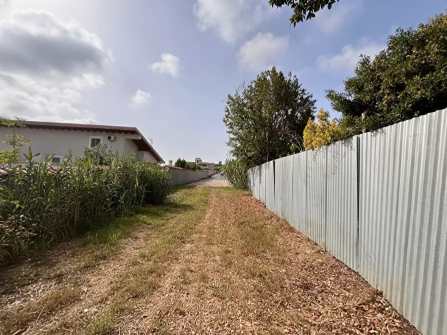 Immagine 12 di Terreno in vendita  in VIA DELLA CANNUCCIA 111 a Anzio
