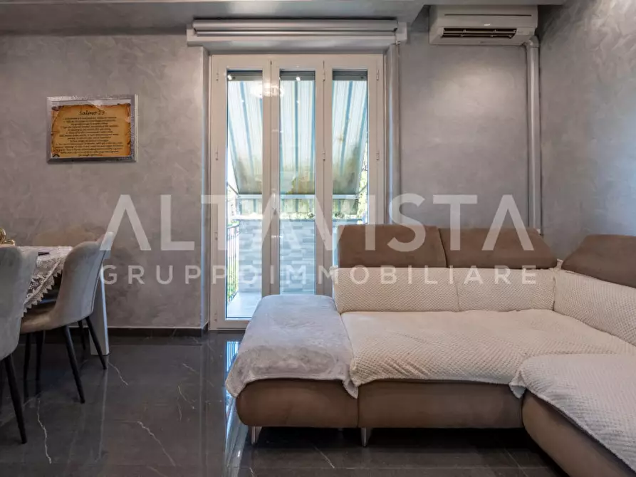 Immagine 14 di Appartamento in vendita  in Rezzato Via Bellini a Rezzato
