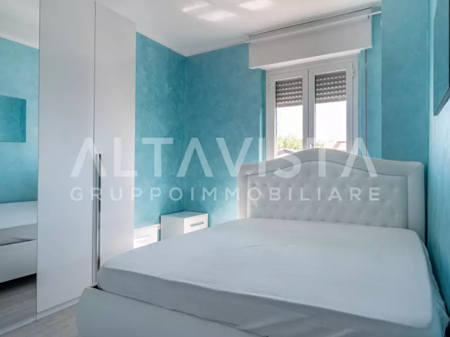 Immagine 18 di Appartamento in vendita  in Rezzato Via Bellini a Rezzato