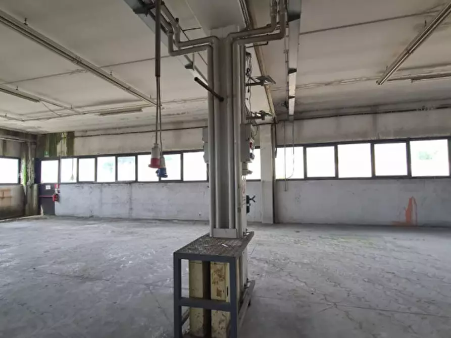 Immagine 20 di Capannone industriale in vendita  in Strada Provinciale 17 Valdalpone a Vestenanova