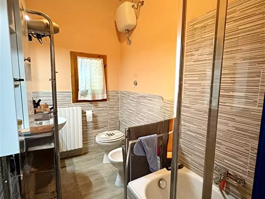 Immagine 9 di Appartamento in vendita  in Via Dante Alighieri a Terranuova Bracciolini