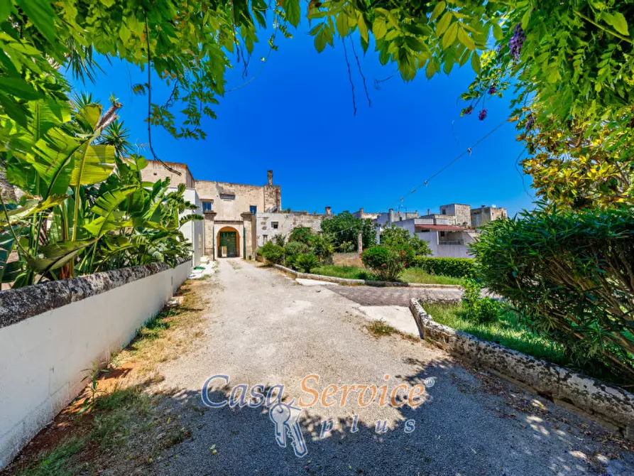 Immagine 2 di Casa indipendente in vendita  in Via Matteotti a Alezio