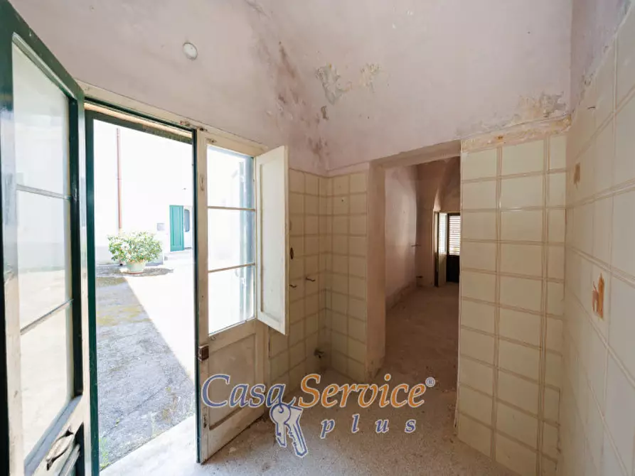 Immagine 19 di Casa indipendente in vendita  in Via Matteotti a Alezio