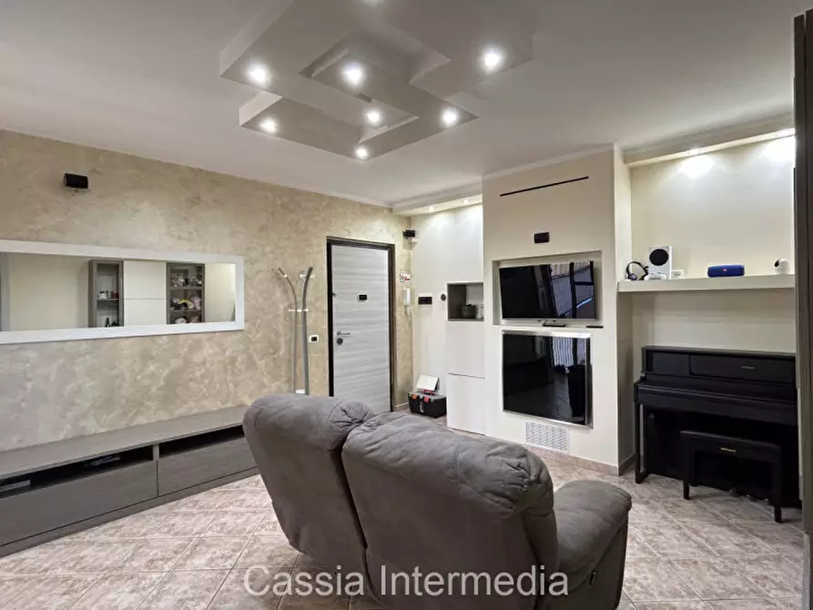 Immagine 4 di Appartamento in vendita  in Via Peccio 3 a Fabrica Di Roma