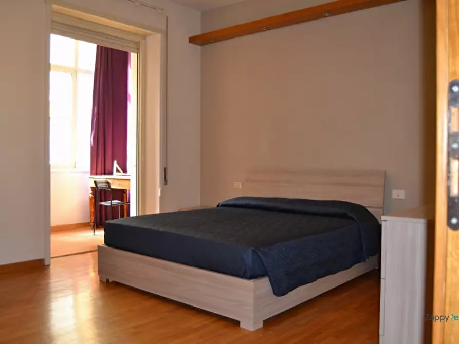 Immagine 8 di Appartamento in affitto  in Via Rosa Raimondi Garibaldi, 119 a Roma