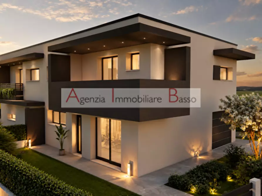 Immagine 1 di Casa bifamiliare in vendita  in VIA GIORGIONE a Loreggia