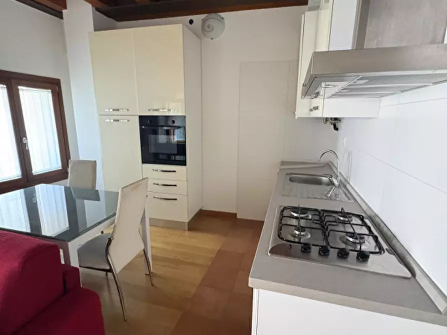 Immagine 1 di Appartamento in affitto  in Via delle Piazze a Padova
