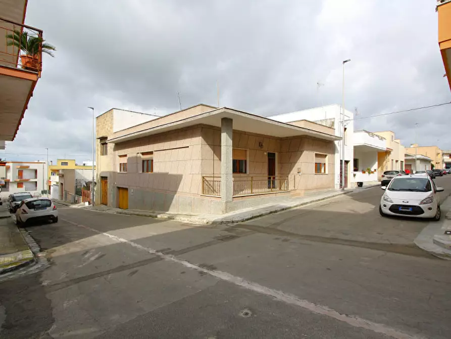 Immagine 32 di Casa indipendente in vendita  in Via Bernini a Matino