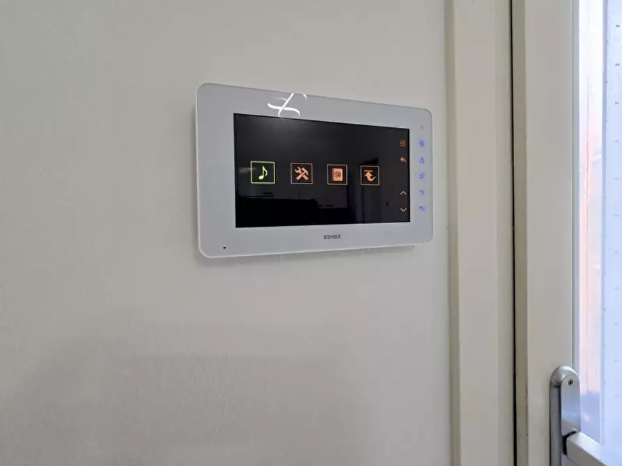 Immagine 12 di Appartamento in vendita  a Ponzano Veneto