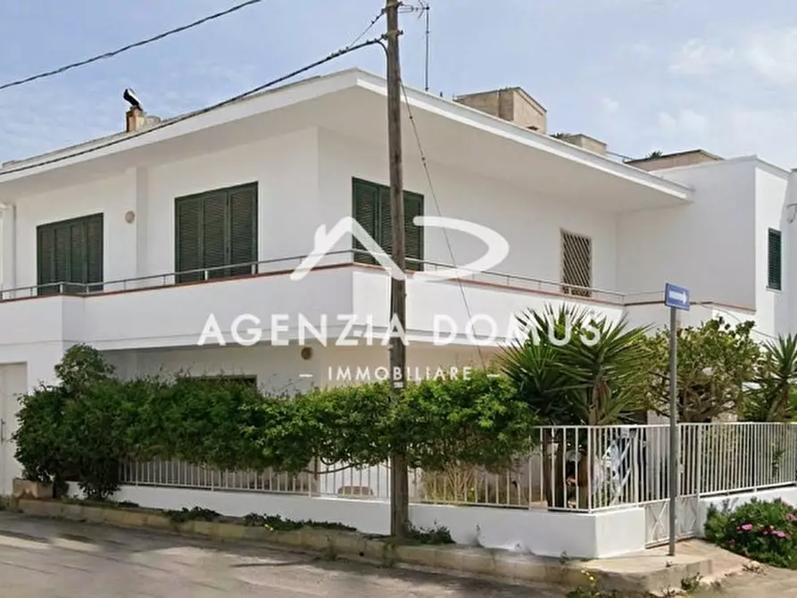 Immagine 1 di Casa indipendente in vendita  in via enrico toti 16 a Ugento