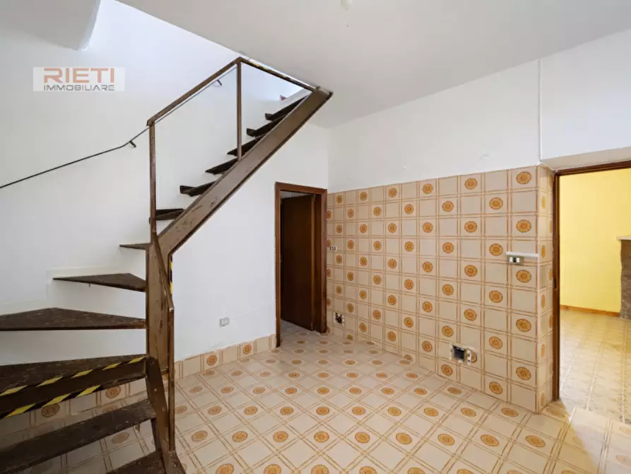 Immagine 5 di Casa indipendente in vendita  in Via Pistignano a Rieti