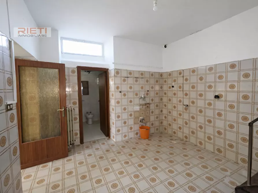 Immagine 6 di Casa indipendente in vendita  in Via Pistignano a Rieti