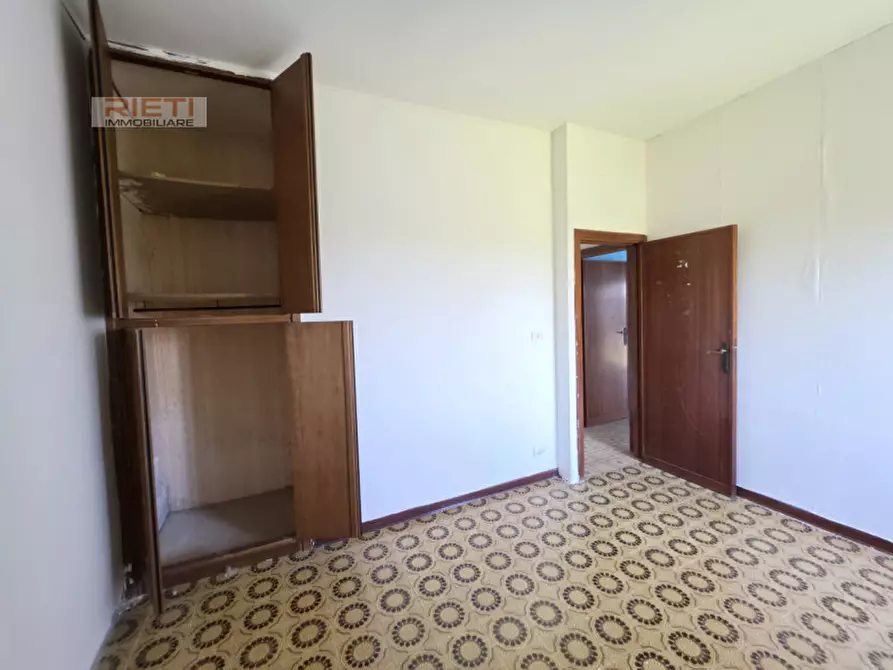 Immagine 11 di Casa indipendente in vendita  in Via Pistignano a Rieti