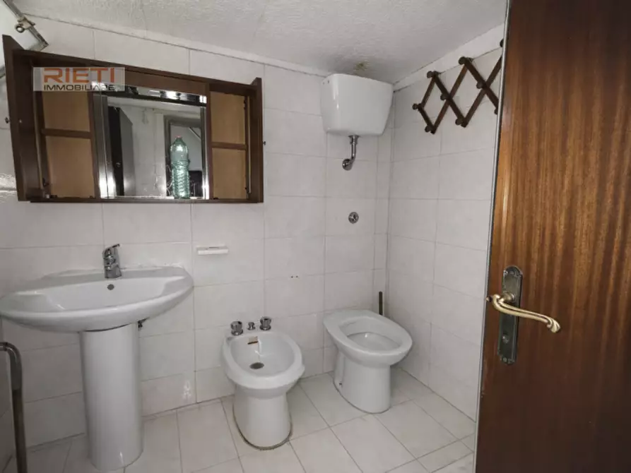 Immagine 12 di Casa indipendente in vendita  in Via Pistignano a Rieti