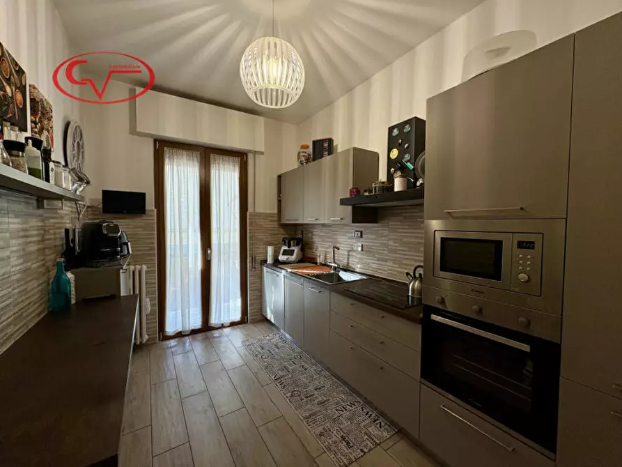 Immagine 10 di Attico in vendita  in Via Roma a Terranuova Bracciolini