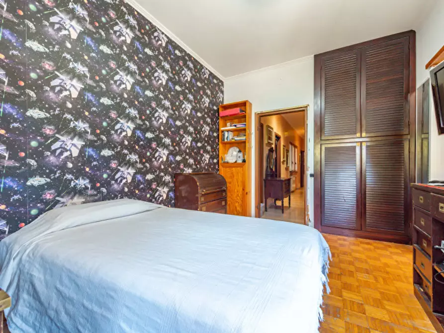 Immagine 20 di Appartamento in vendita  in Via delle Baleari 225 a Roma