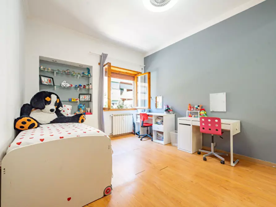Immagine 22 di Appartamento in vendita  in Via delle Baleari 225 a Roma