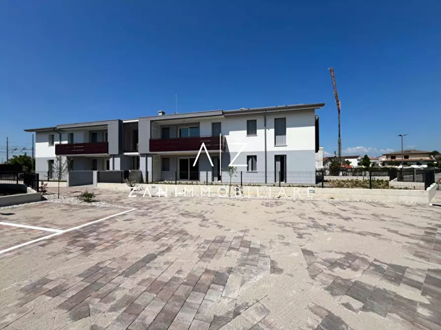 Immagine 2 di Appartamento in vendita  a Istrana