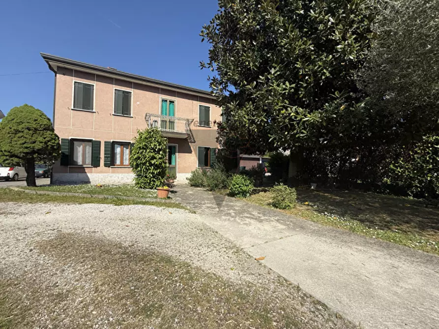 Immagine 4 di Casa indipendente in vendita  a Venezia
