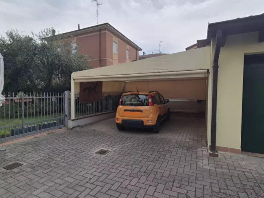 Immagine 19 di Appartamento in vendita  a Carpi