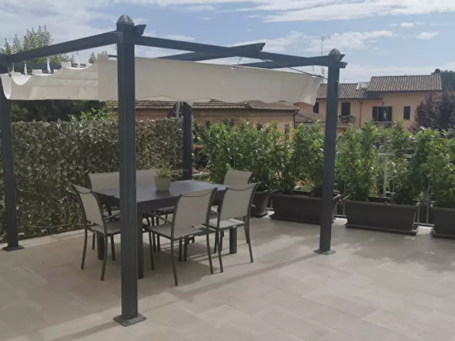 Immagine 5 di Villetta a schiera in vendita  a Sinalunga