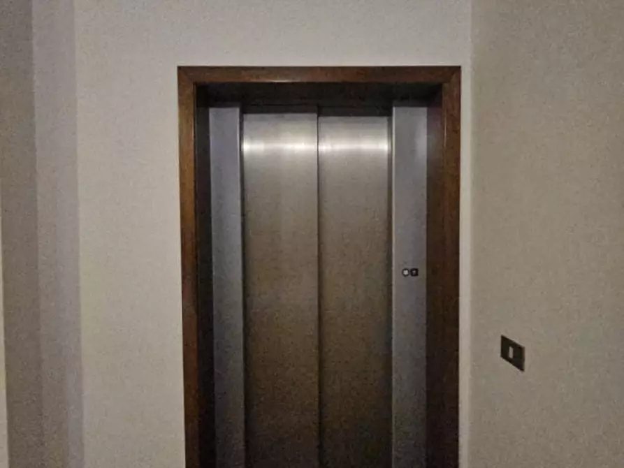 Immagine 7 di Ufficio in affitto  in VIA CAVOUR a Este