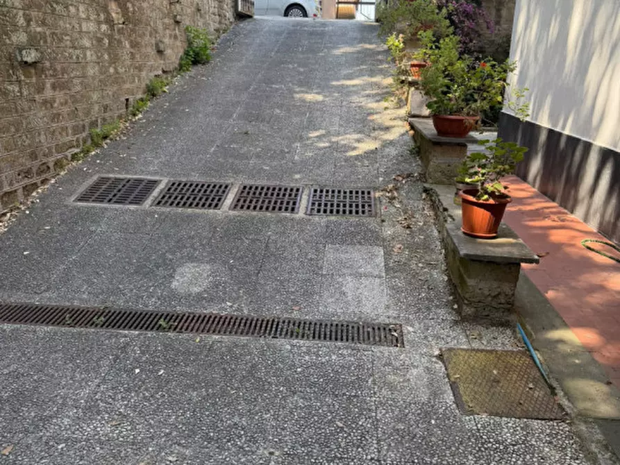 Immagine 14 di Ufficio in vendita  in Via Goffredo Spinedi, 5 a Monterotondo