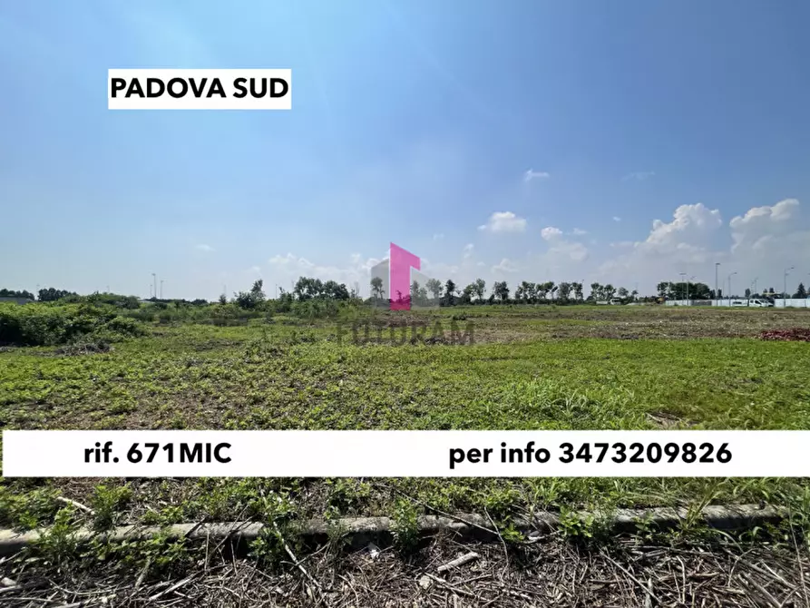 Immagine 1 di Terreno in vendita  in Via Guglielmo Marconi a Pozzonovo