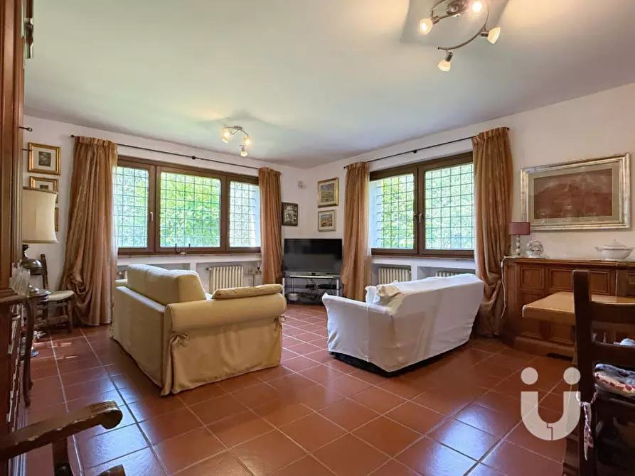 Immagine 43 di Villa in vendita  in Via di colle romano a Riano