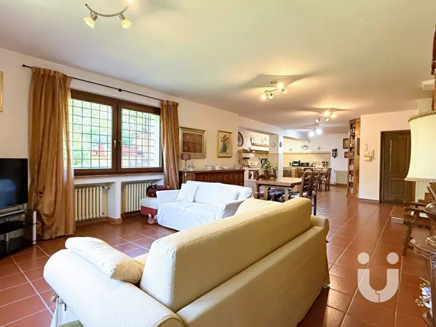 Immagine 45 di Villa in vendita  in Via di colle romano a Riano