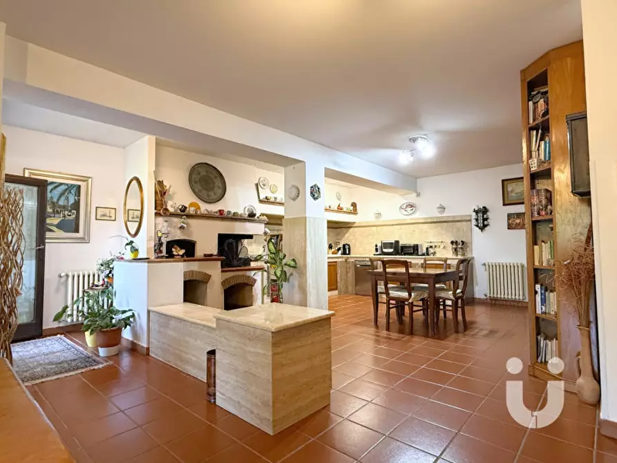Immagine 46 di Villa in vendita  in Via di colle romano a Riano