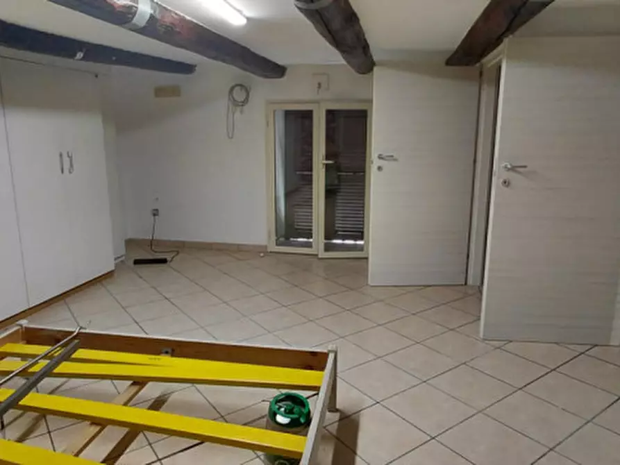 Immagine 22 di Appartamento in affitto  in vico miracoli 44 a Napoli