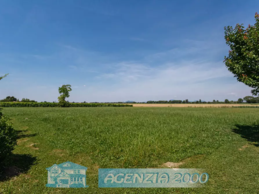 Immagine 1 di Terreno in vendita  in Via Caneva 10 a Bovolenta