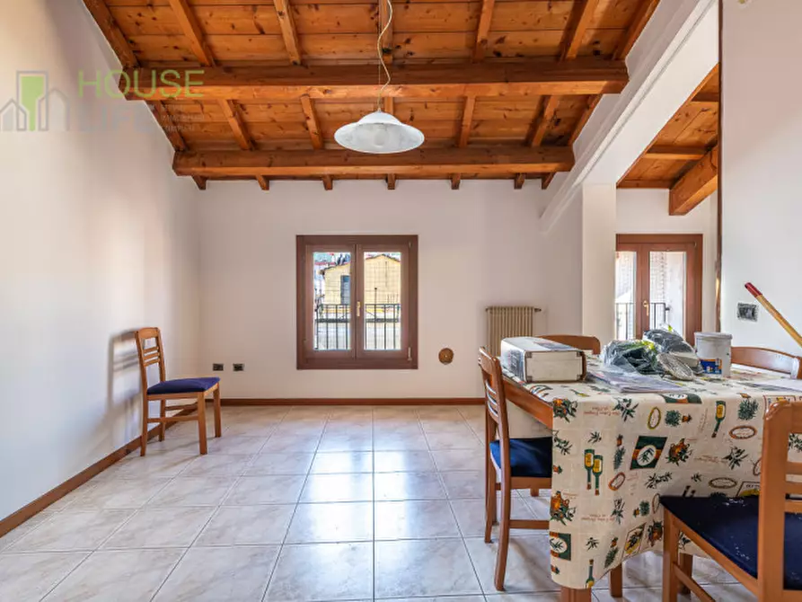 Immagine 6 di Appartamento in vendita  in Via liston san gaetano a Malo