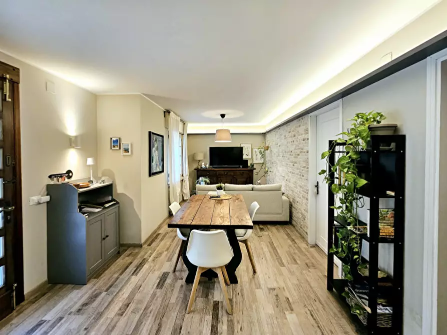 Immagine 10 di Casa indipendente in vendita  in VIA FRANCESCO MINORELLO a Este